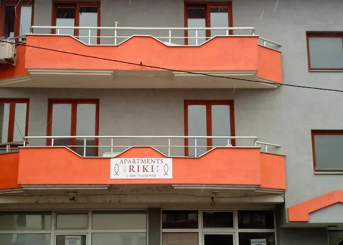 Apartment Riki 3 Near Bus Station